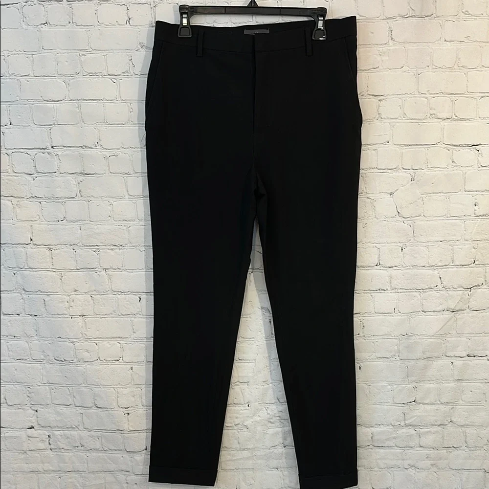 H&M women’s casual or work black Pants
